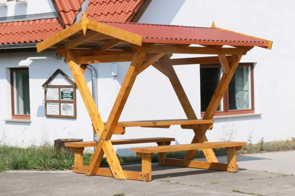 Freisitz mit Dach